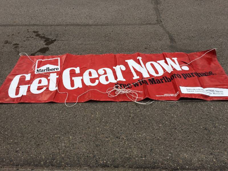 lot 29 image: Marlboro Banner