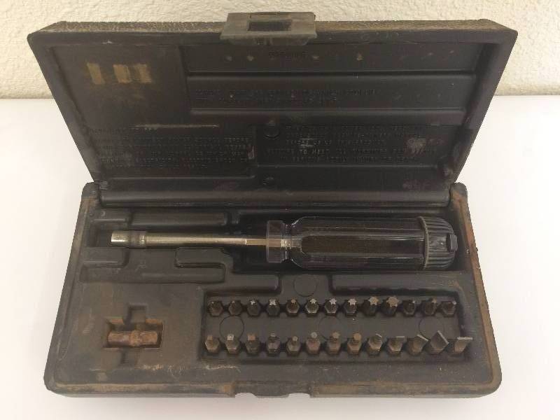 lot 9 image: Driver Set