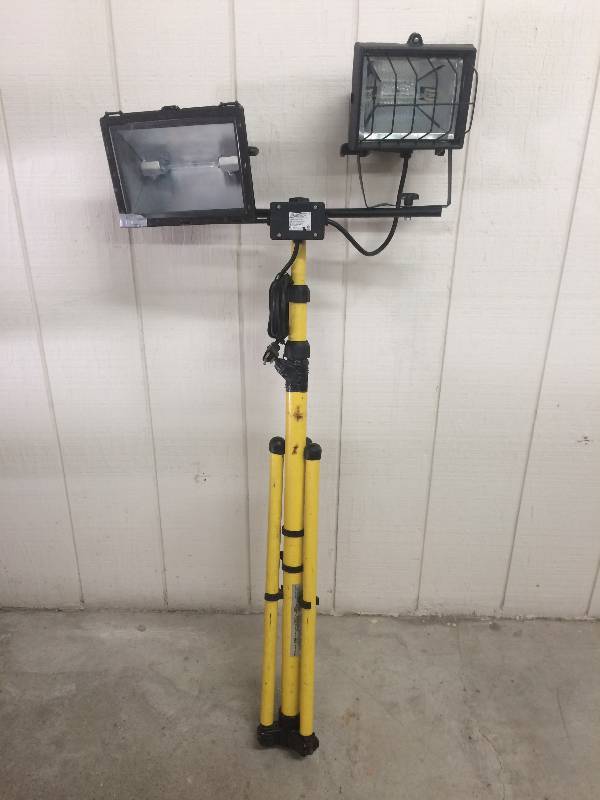 lot 22 image: Work Light
