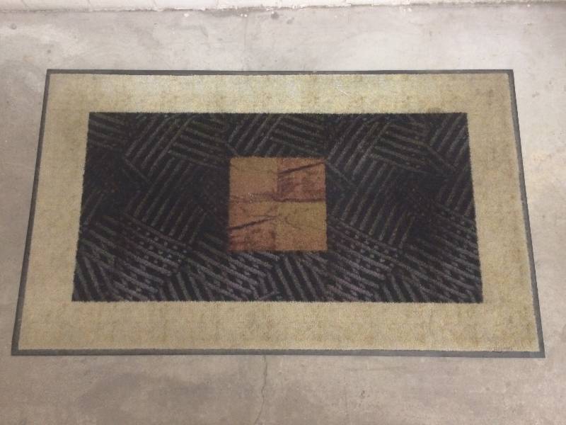 lot 69 image: Entrance Door Mat