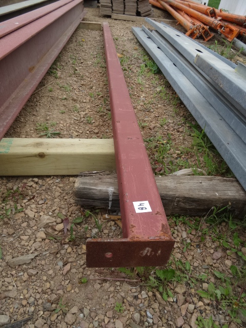 Steel tube. 3 x 3 x 140...