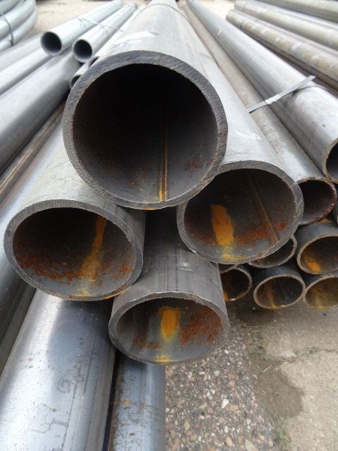 lot 9 image: 4 pieces of 4 12 heavy wall pipe. ...