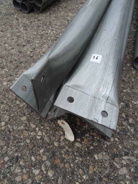 lot 36 image: 4 galvanized pipe. Flat ends. 188...