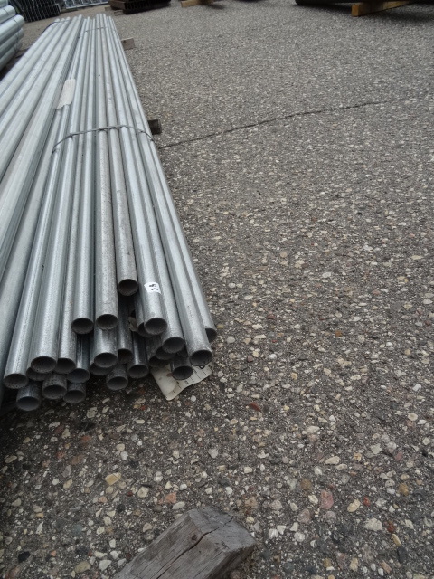 lot 38 image: 1 12 glavanized pipe. 25 pieces. 2...