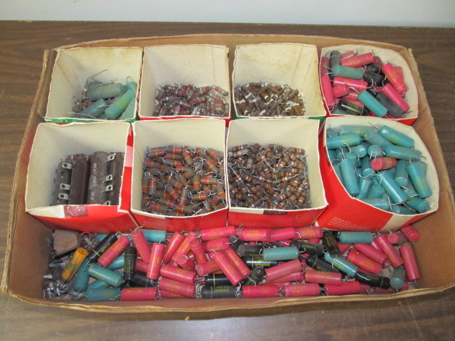 lot 34 image: Large Group of Vintage Transistors