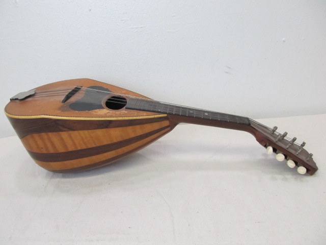 lot 9 image: Vintage Inlaid Rosewood Bowl-Back Mandolin
