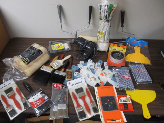 lot 55 image: Large Lot of Painting etc Supplies