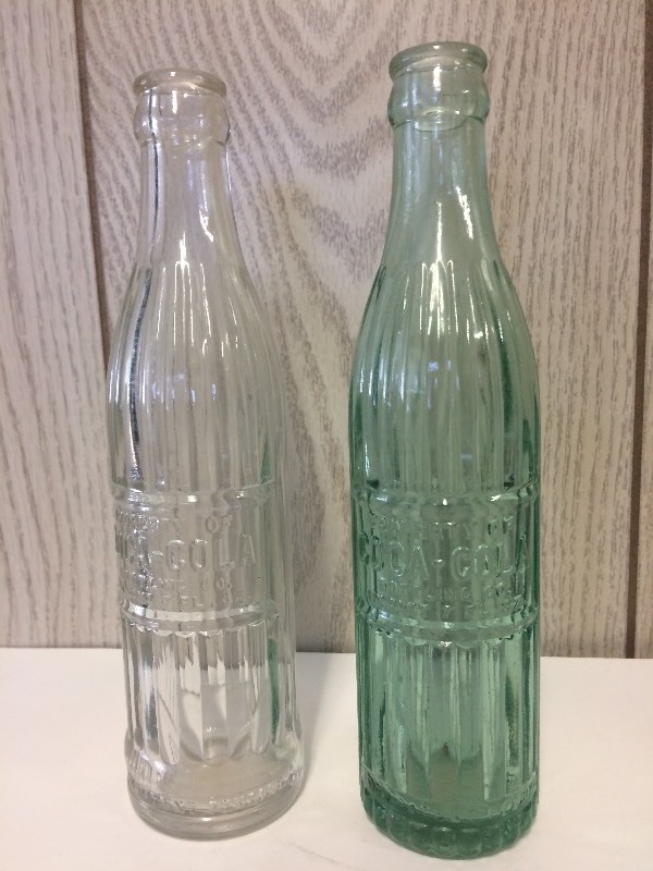 lot 12 image: 2 Vintage Coca-Cola Bottles