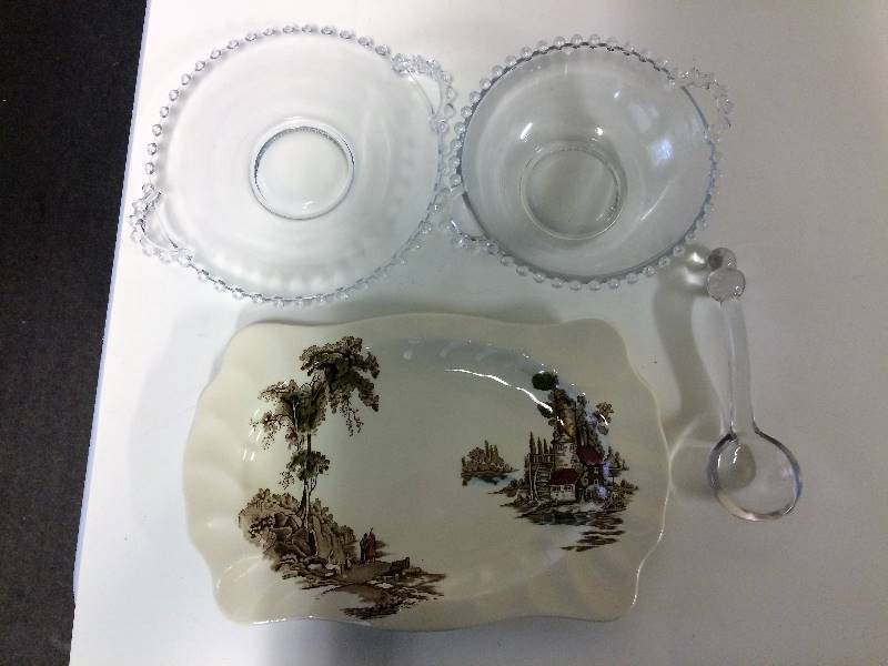 lot 77 image: 3 Piece Candle Wick Set & Old Mill Platter