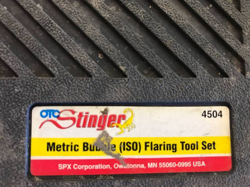 lot 18 image: Stinger Flaring Tool Set