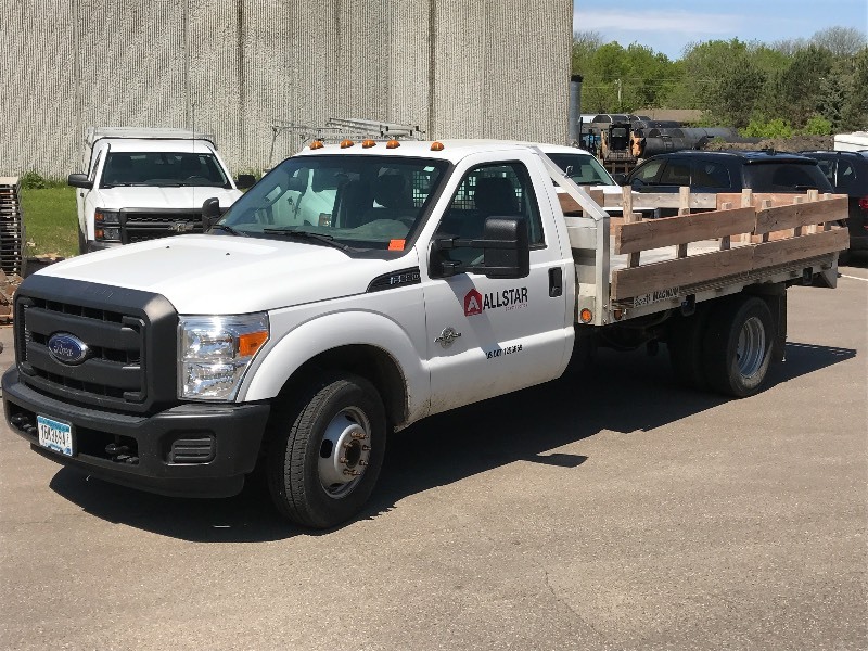lot 5 image: 2014 Ford F.350 Super Duty XL