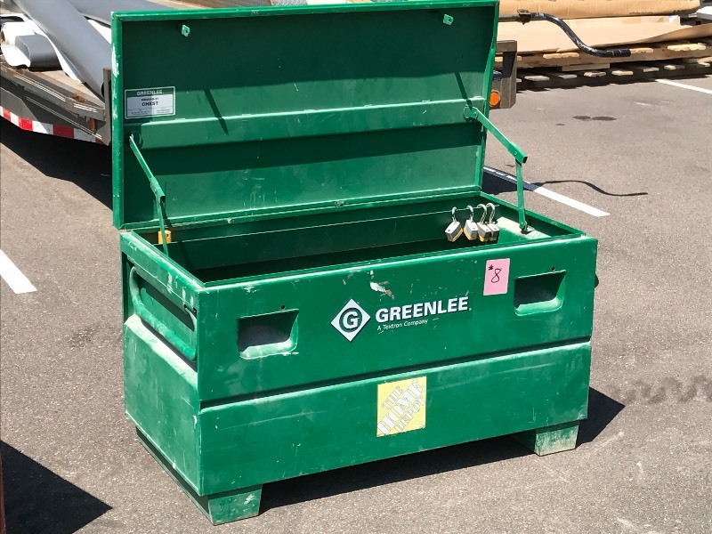 lot 8 image: Greenlee Jobsite Box