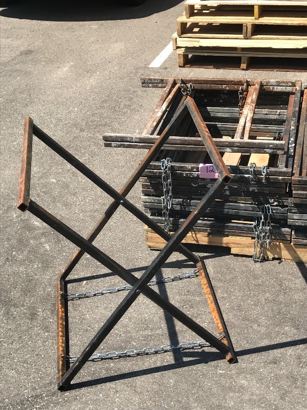 lot 12 image: Lot Of Mud Stands