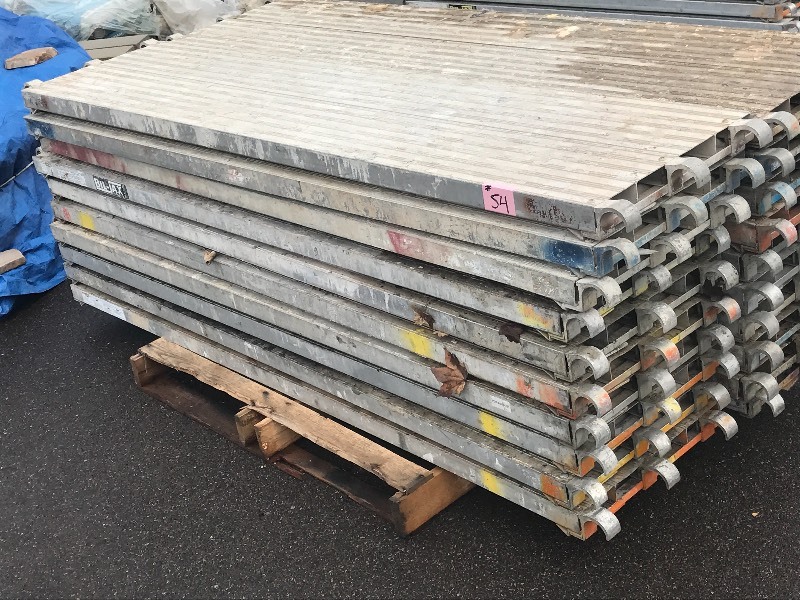 lot 54 image: Lot Of (10) 19x7ft Commercial Alum...