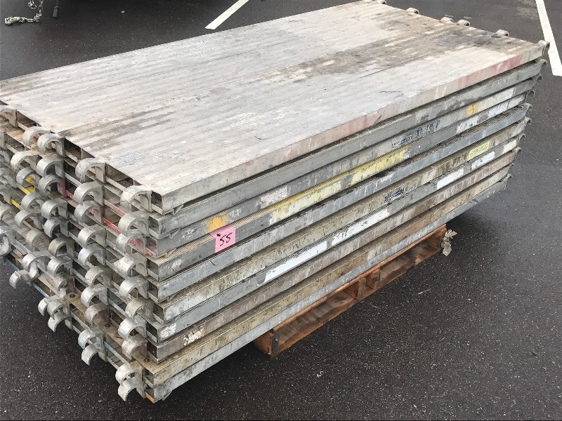 lot 55 image: Lot Of (10) 19x7ft Commercial Alum...