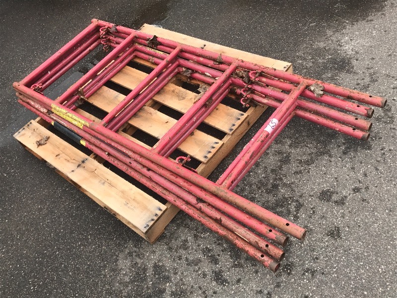 lot 65 image: (4) Waco Scaffolding Frames, 2ft Wi...