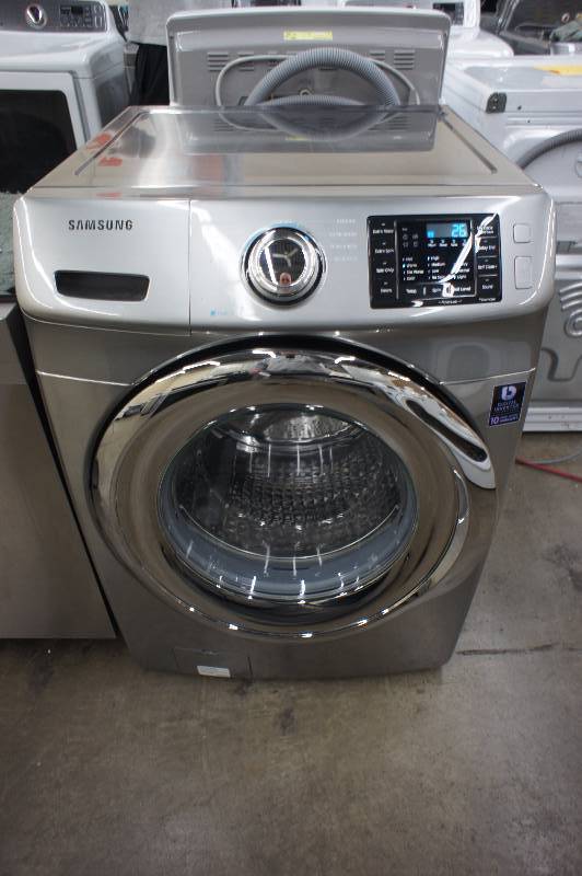 lot 31 image: New - Scratch and Dent - Samsung Model # (WF42H5200AW)  - SteamWash Front-Loading Washer - 4.2 cu ft - White Color - Tested Works - MSRP $ 999.99