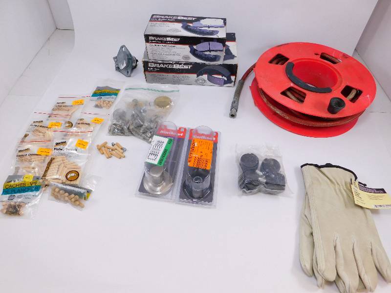 lot 16 image: Lot of various garage items
