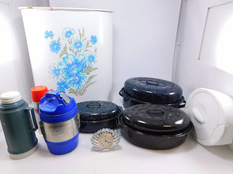 lot 58 image: Vintage Clothes Hamper plus other items