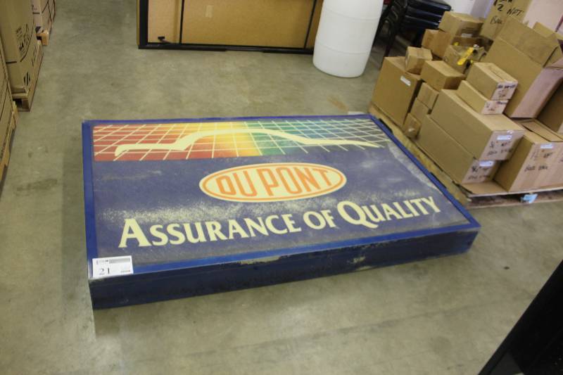 lot 21 image: Dupont Insurance Of Quality Signage