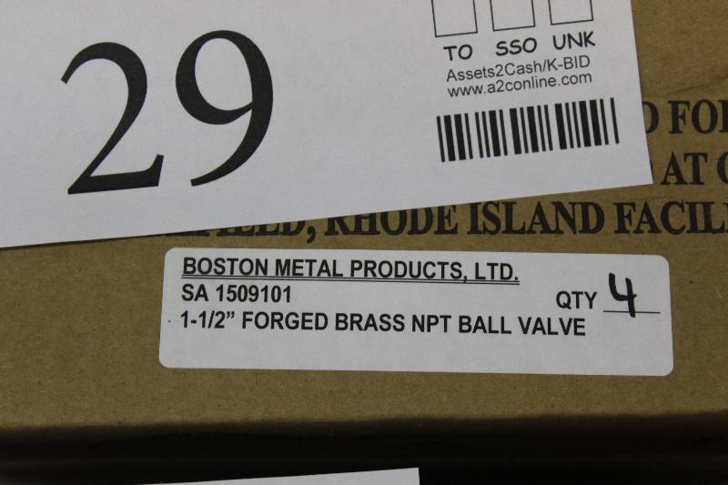 lot 29 image: Boston Metal Products 1-12in. Forged Brass NPT Ball Valve w Drain