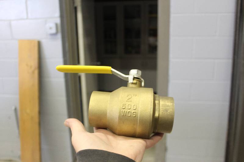 lot 57 image: Boston Metal Products 2in. Forged Brass CxC Ball Valve