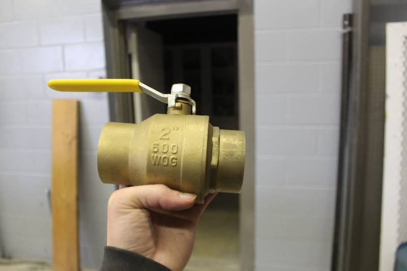 lot 58 image: Boston Metal Products 2in. Forged Brass CxC Ball Valve