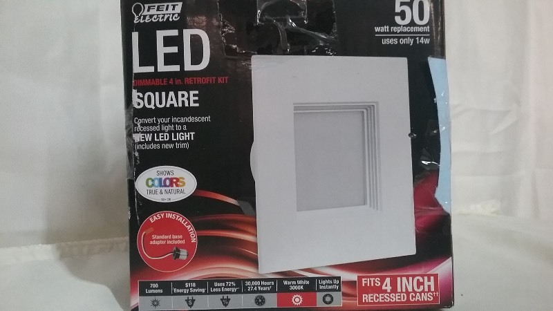lot 37 image: 2x Feet Electric 4 LED Recessed Lights