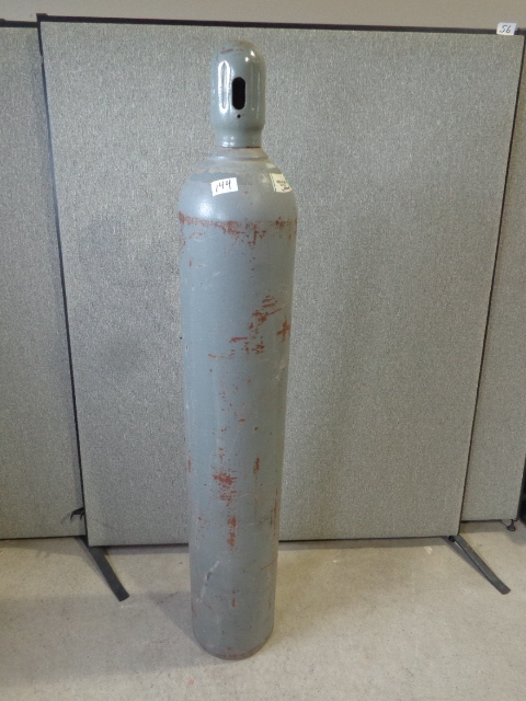 Helium tank