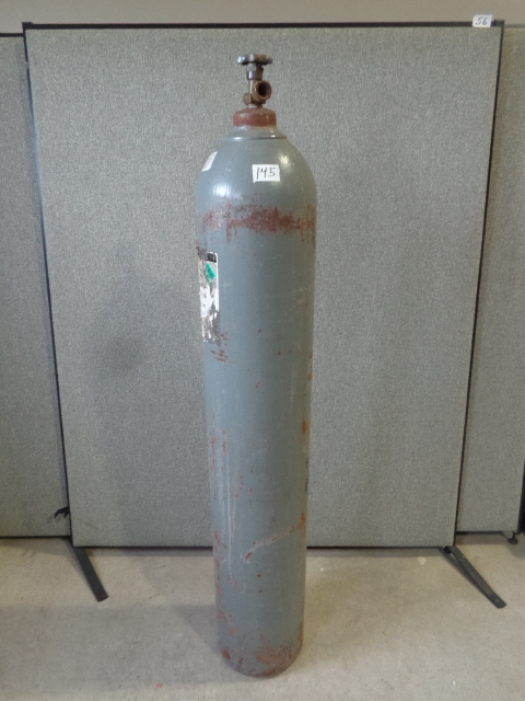 Helium tank