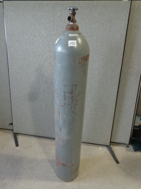 Helium tank