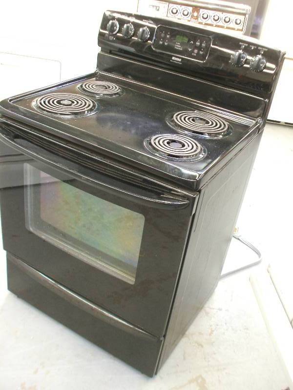 lot 8 image: KENMORE ELECTRIC STOVE