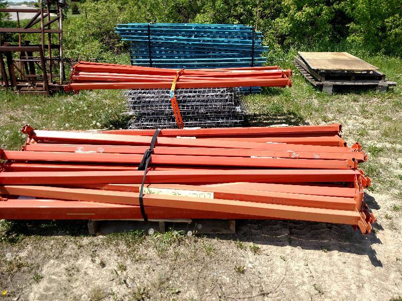 lot 8 image: Pallet Racking Including Approx. (1...