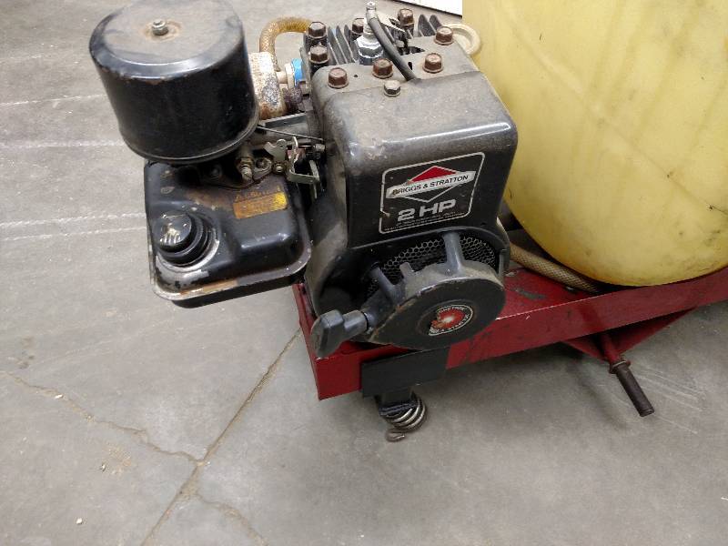 lot 54 image: The Kuker 2 hp. Sprayer, 25 Gallon ...