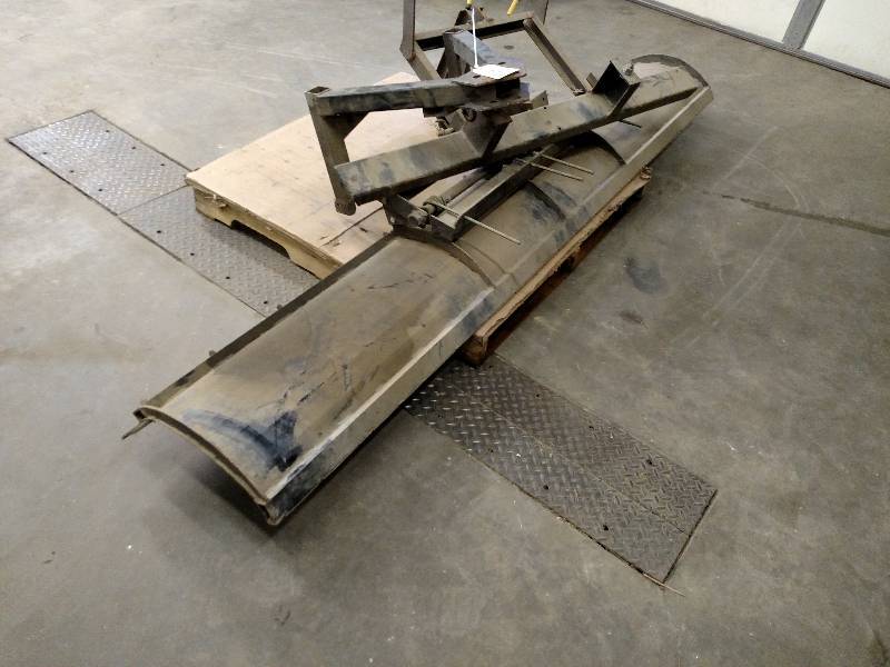 lot 55 image: Custom Built 8 Plow with Rubber Ed...