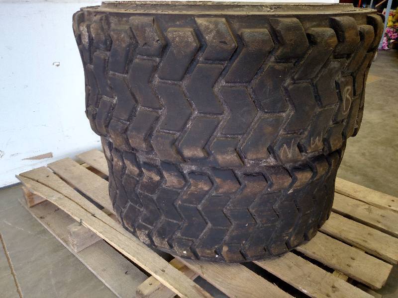 lot 69 image: (2) Lifemaster 12-16.5 Skid Loader ...