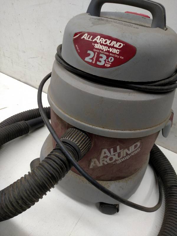 lot 88 image: All Around Shop Vac, Works...