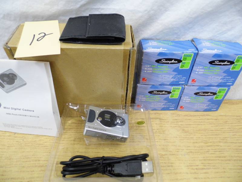 Keychain Camera - Staples