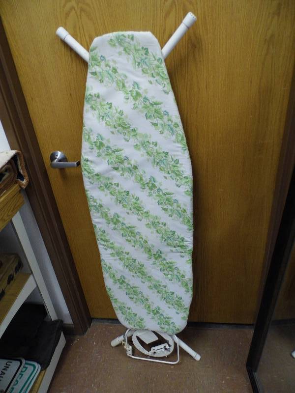 Mirror - Ironing Board - Weight Bar