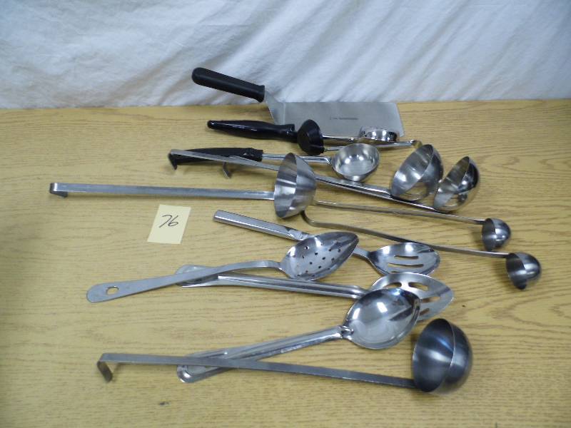 Assorted Kitchen Utensils