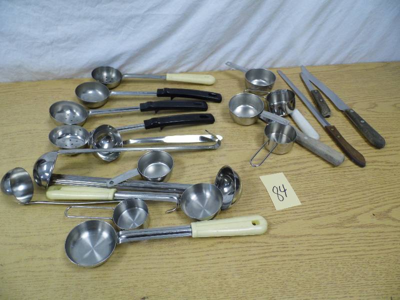 Assorted Kitchen Utensils