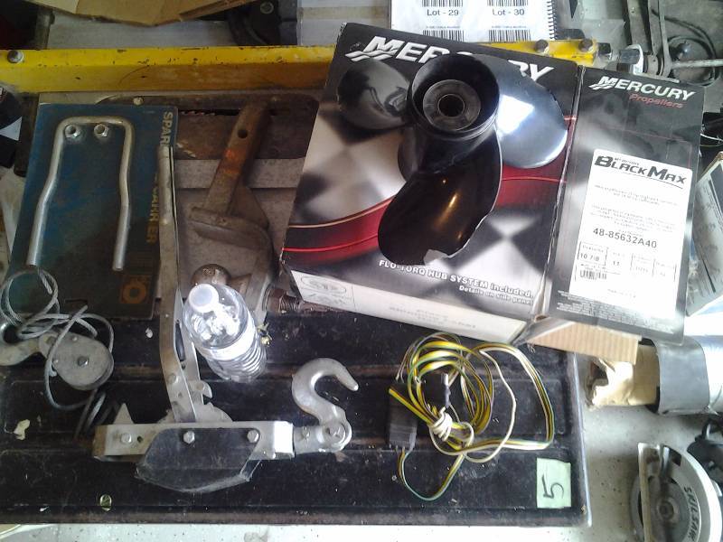lot 31 image: Mercury Boat Prop, Come Along, Trailer Hardware & Hitch