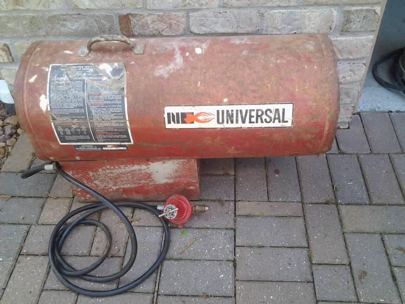 lot 65 image: 350,000 BTU Universal Propane Heater
