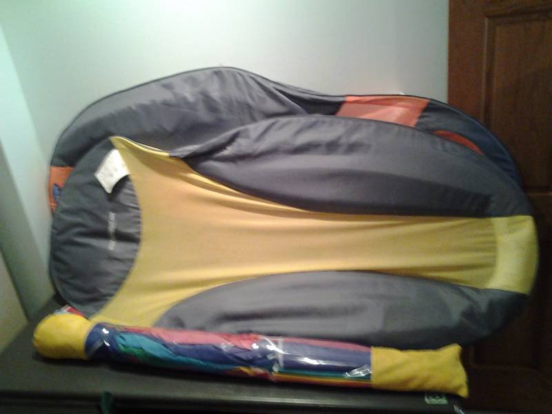 lot 154 image: 2 Beach Float Loungers, 1 Beach Umbrella