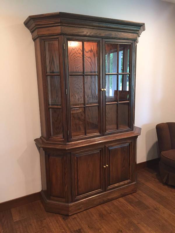 lot 168 image: Conant Ball 2-Piece Lighted Hutch (Matches Lot #77 and Lot #169)
