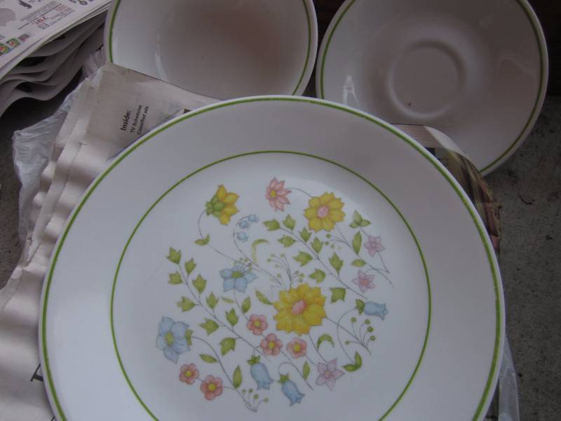 Bread Box, Corelle Dishes, Oneida Stainless Ware