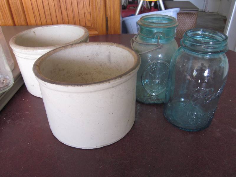 Collectible Jars & Crocks