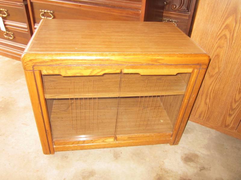 Cabinet & 2 TV Stands