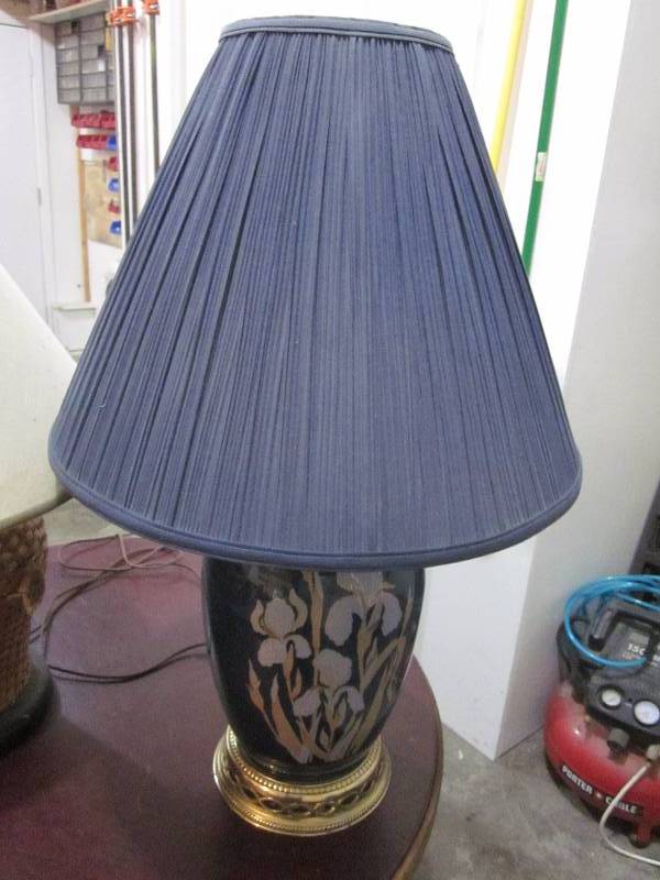 4 Lamps