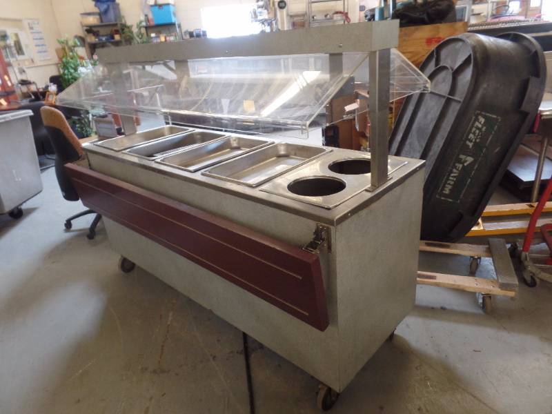 lot 402 image: HOT COLD BUFFET TABLE